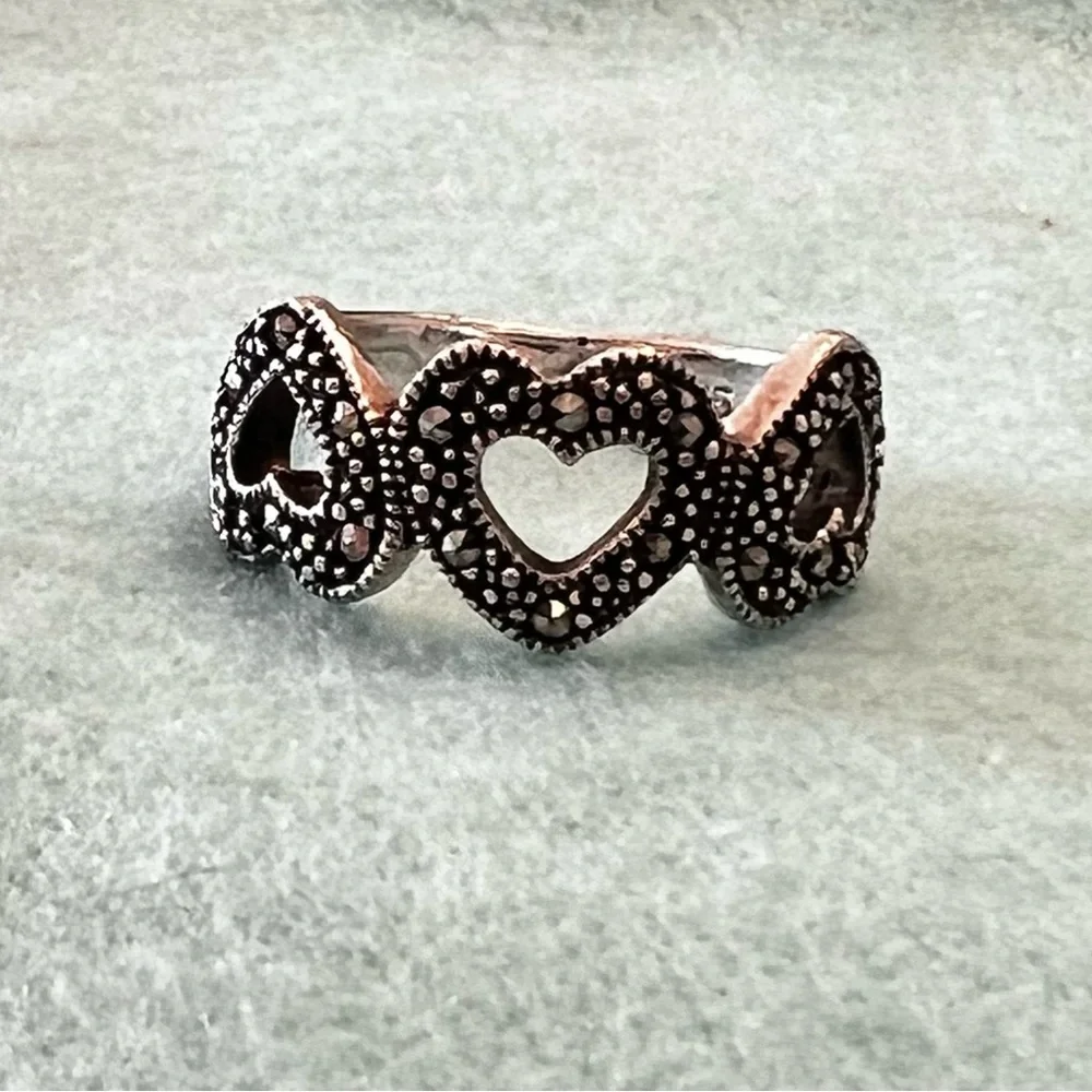 Sterling Silver 3 hearts ring sz 6.5